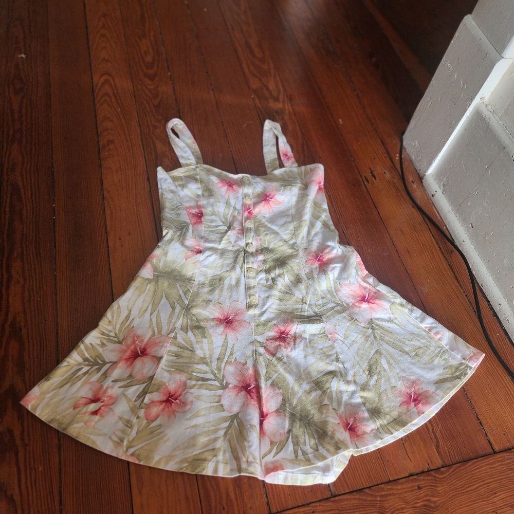 Forever 21 Tropical Floral Print Romper - Picture 8 of 9